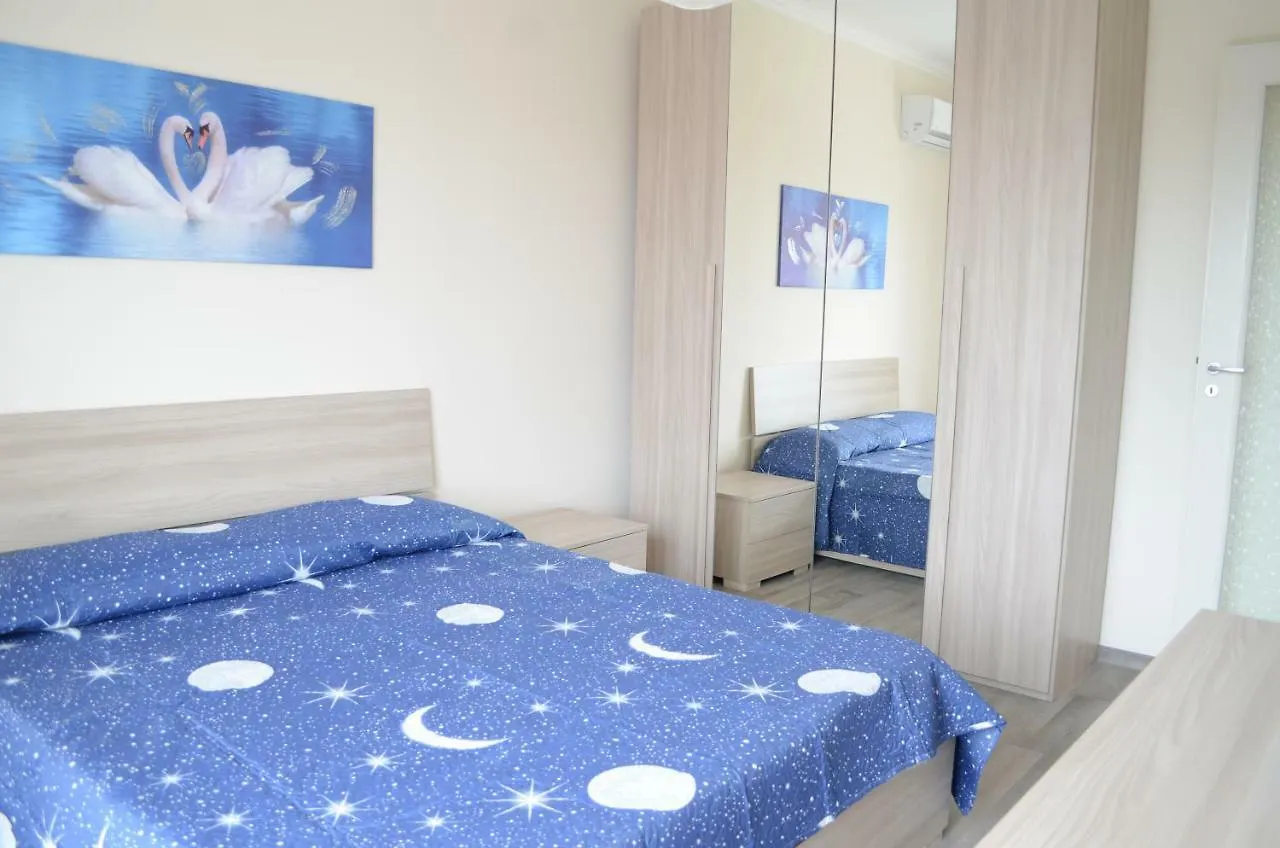 Fondachello Beach House1 - Fondachello-Apartments Com 0*, פונדאצ'לו איטליה